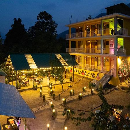 Whoopers Hostel Manali Esterno foto