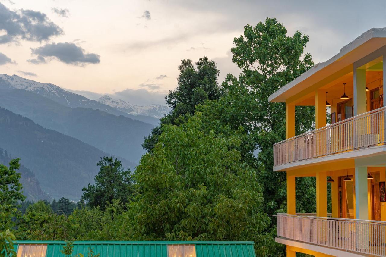 Whoopers Hostel Manali Esterno foto