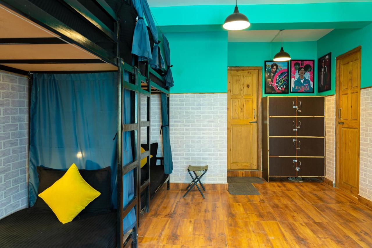 Whoopers Hostel Manali Esterno foto